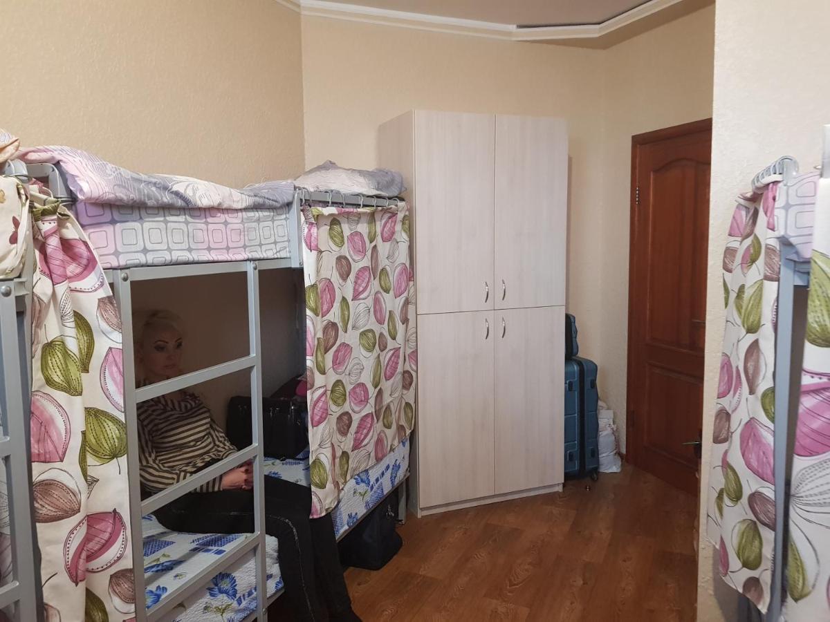 Hostel Saperka Kijów Zewnętrze zdjęcie
