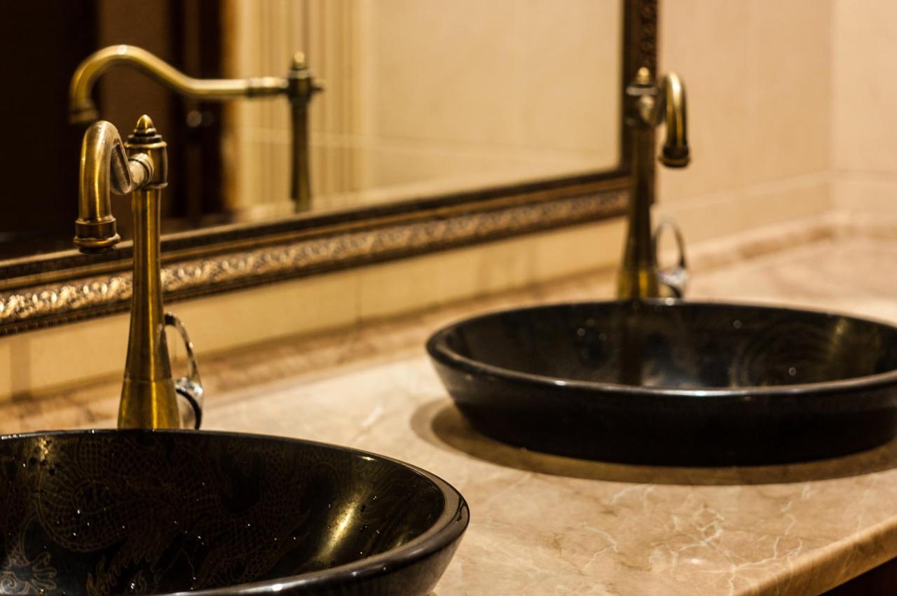 Hostel Saperka Kijów Zewnętrze zdjęcie